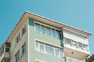 Klimatyzacja na elewacji. Wszystko, co musisz wiedzieć przed montażem